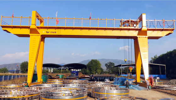 Elektrischer Doppelträger-Gantry-Kran mit Kabine / drahtloser Steuerung
