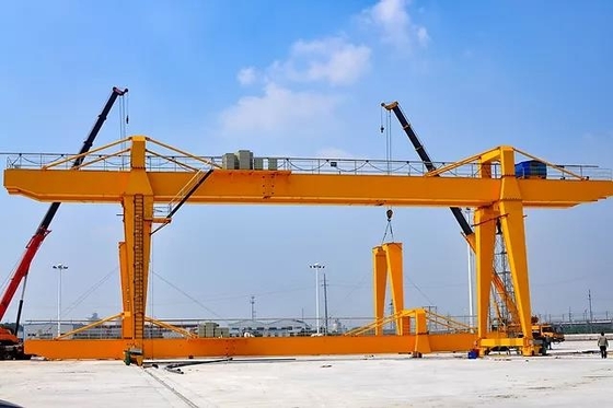 Schwerlast-Doppelträger-Gantry-Kran Polyurethan-Puffer 0-30 M/Min Trolley-Geschwindigkeit