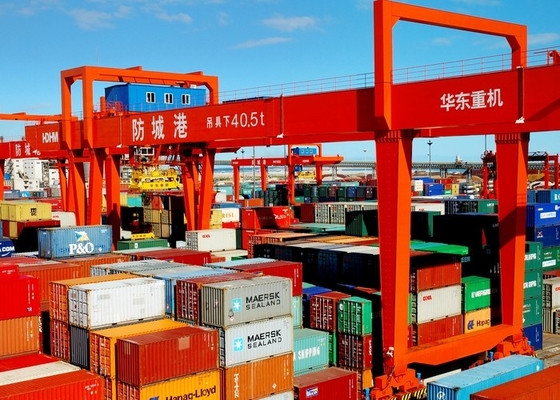 40.5T 50T 65T Bock-Schienen-Kran des Containerumschlag-Kran-380V-660V