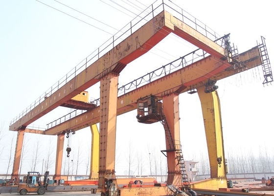 Kundengebundener doppelter Träger Goliath Crane 20 30 60 Ton Gantry Crane With Mobile Laufkatze