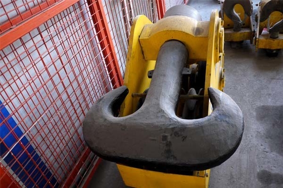 Europäerartige obenliegende Bock-Hebemaschine schmiedete Block-Doppeltes Crane Hook, den C formte