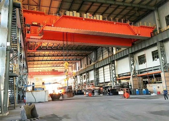 Hitzebeständiges Stahlwerk Crane Cabin Heavy Duty Overhead der Spannen-10.5m-31.5m streckt sich