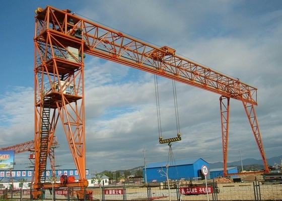 Spanne 6M-50M 20T 900T zur Fachwerkbrücke Crane Used In Construction