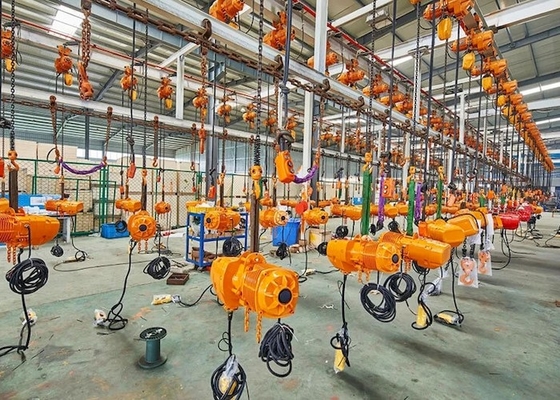 Industrielle Materialtransport-Hebemaschinen der mittlere niedrige Hochleistungsdurchfahrtshöhen-Kettenhebemaschinen-IP55